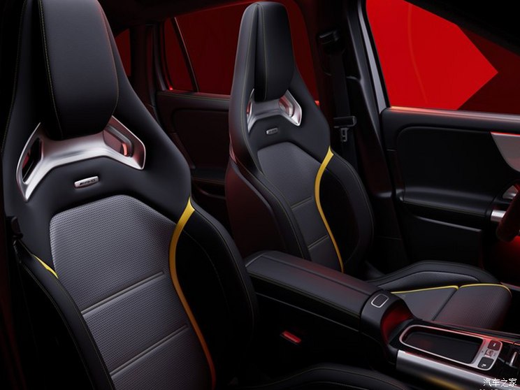 梅赛德斯-AMG 奔驰GLA AMG 2024款 AMG GLA 45 S 4MATIC+