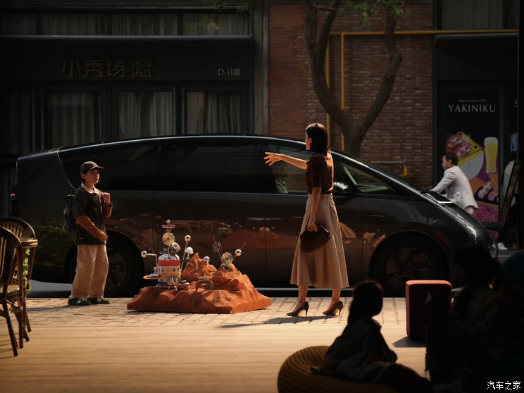 理想汽车 理想MEGA 2023款 试装车 理想汽车 理想MEGA 2023款 试装车