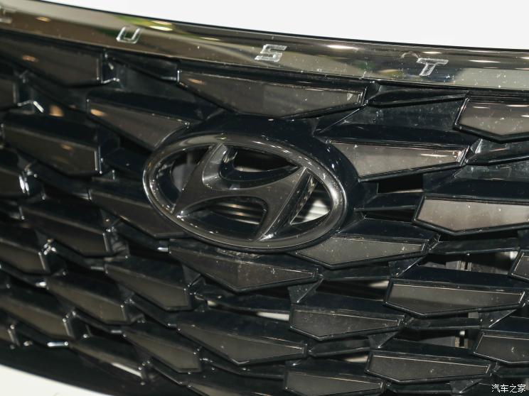 北京现代 库斯途 2022款 270TGDi 智爱旗舰版 TOP 北京现代 库斯途 2022款 270TGDi 智爱旗舰版 TOP