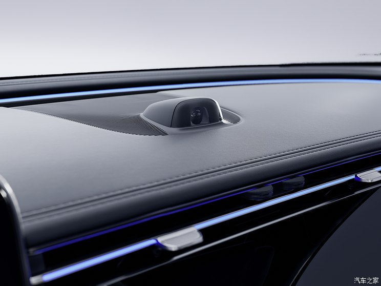 奔驰(进口) 奔驰E级(进口) 2024款 E 200 AMG Line 欧洲版 奔驰(进口) 奔驰E级(进口) 2024款 E 200 AMG Line 欧洲版