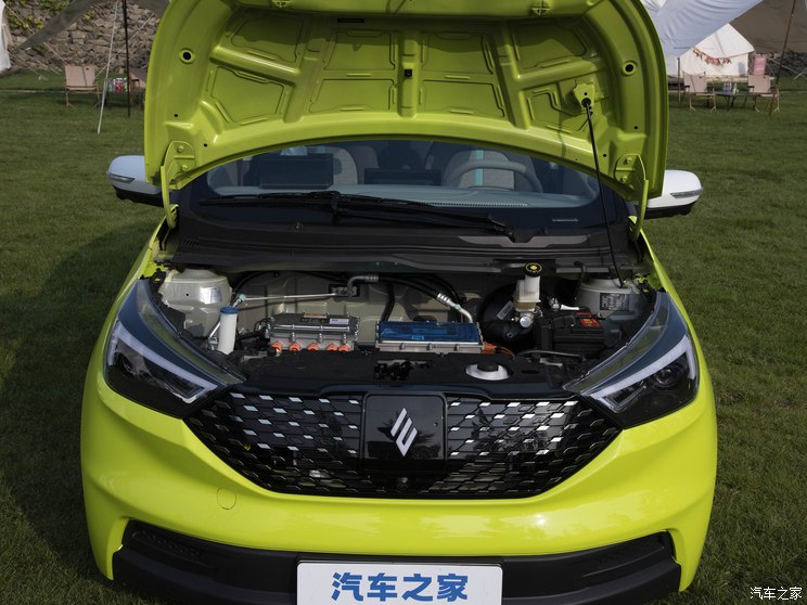 江铃集团新能源 易至EV3 2023款 青春版 320KM 豪华版 江铃集团新能源 易至EV3 2023款 青春版 320KM 豪华版