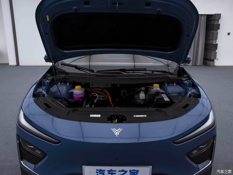 合众汽车 哪吒X 2023款 基本型 合众汽车 哪吒X 2023款 基本型