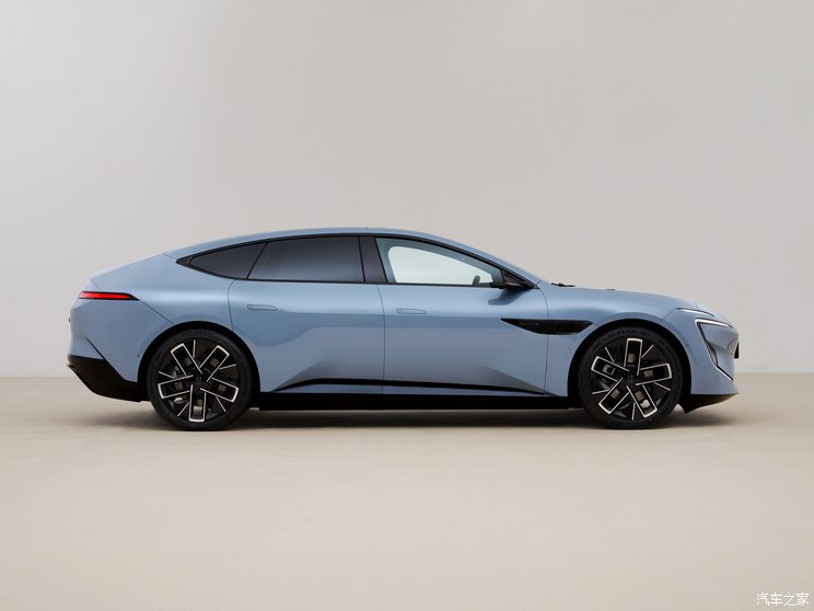 阿维塔科技 阿维塔12 2023款 双电机版 阿维塔科技 阿维塔12 2023款 双电机版