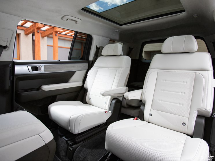 现代(进口) 胜达(进口) 2023款 海外版 现代(进口) 胜达(进口) 2023款 海外版