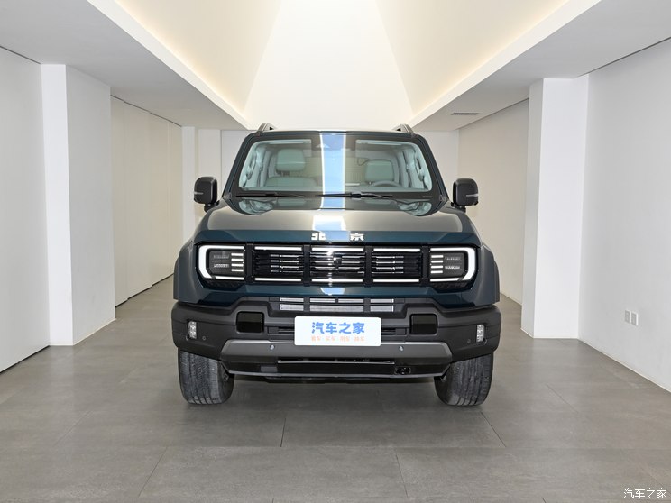 北京越野 北京BJ40 2024款 2.0T 城市猎人版 高配