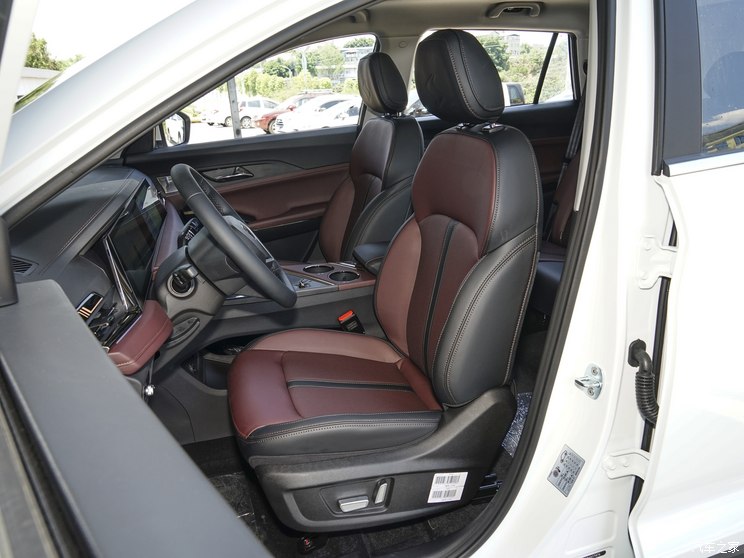 江汽集团 思皓X8 PLUS 2023款 1.5TGDI DCT智家版 5座 江汽集团 思皓X8 PLUS 2023款 1.5TGDI DCT智家版 5座