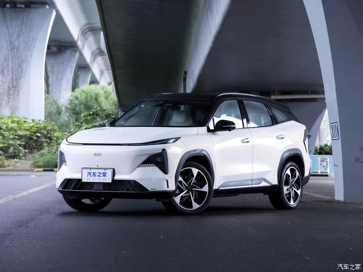 吉利汽车 银河L7 2023款 1.5T 115km 亚运幻影版 吉利汽车 银河L7 2023款 1.5T 115km 亚运幻影版