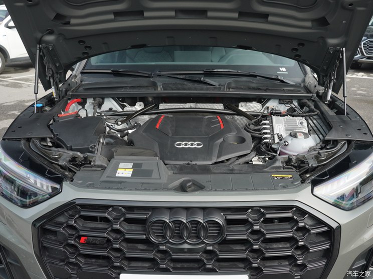奥迪(进口) 奥迪SQ5 2023款 3.0 TFSI quattro 奥迪(进口) 奥迪SQ5 2023款 3.0 TFSI quattro