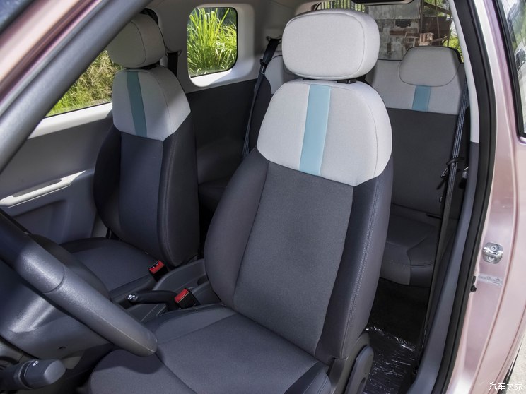 长安汽车 长安Lumin 2023款 205km 香沁款 长安汽车 长安Lumin 2023款 205km 香沁款