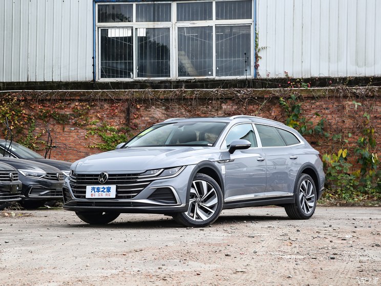 一汽-大众 一汽-大众CC 2023款 猎装车 330TSI 猎目版 一汽-大众 一汽-大众CC 2023款 猎装车 330TSI 猎目版