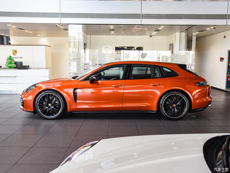 保时捷 Panamera 2023款 Panamera 4 Sport Turismo 2.9T 保时捷 Panamera 2023款 Panamera 4 Sport Turismo 2.9T