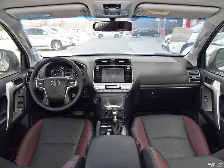 一汽丰田 普拉多 2019款 3.5L 自动TX-L尊享版后挂备胎 一汽丰田 普拉多 2019款 3.5L 自动TX-L尊享版后挂备胎