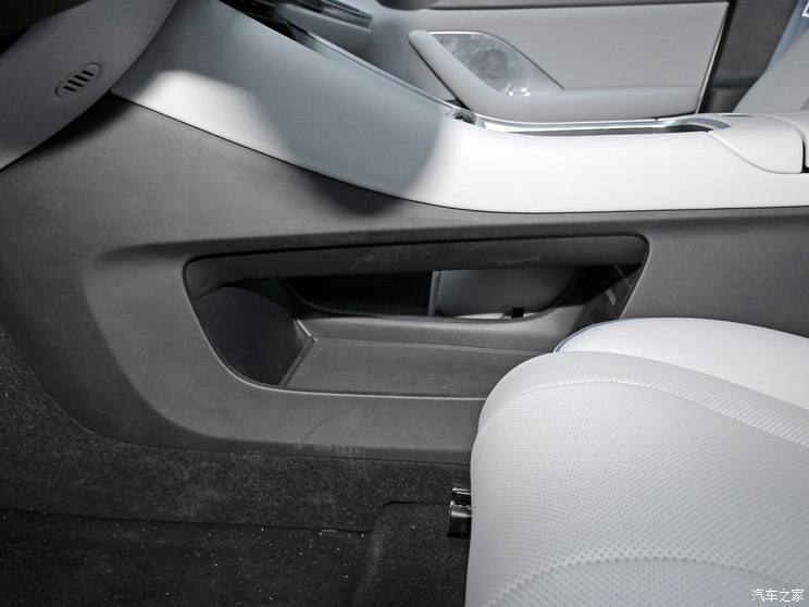 智界汽车 智界S7 2023款 Max RS 四驱旗舰版 智界汽车 智界S7 2023款 Max RS 四驱旗舰版