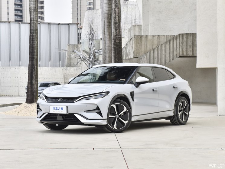 比亚迪 宋L 2023款 550km 超越型 比亚迪 宋L 2023款 550km 超越型