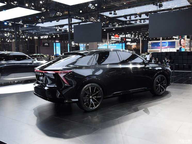 东风本田 本田e:NS2 2023款 Prototype 东风本田 本田e:NS2 2023款 Prototype