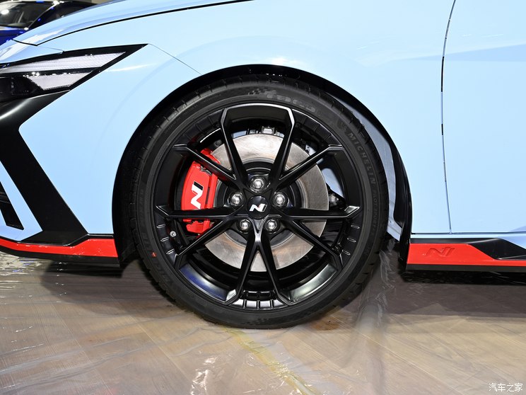 现代N 伊兰特Elantra N 2023款 2.0T N 现代N 伊兰特Elantra N 2023款 2.0T N