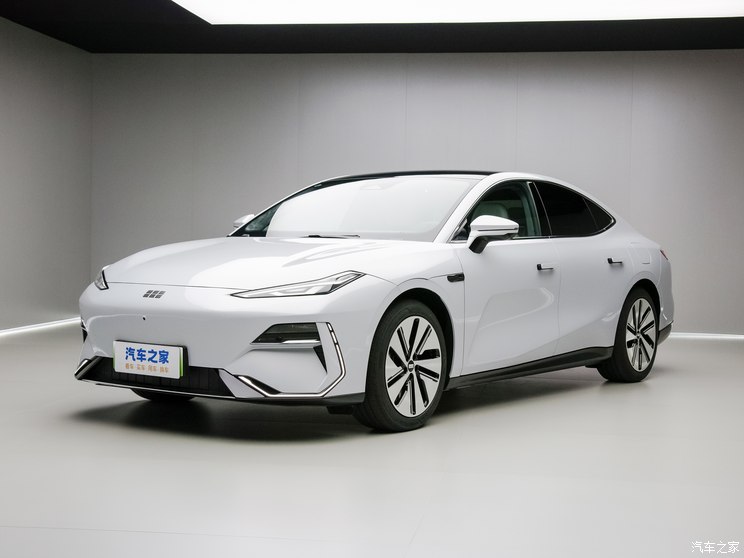 吉利汽车 银河E8 2023款 基本型 吉利汽车 银河E8 2023款 基本型