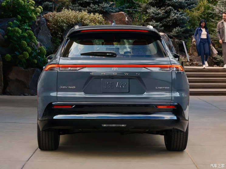 丰田(进口) 皇冠Signia 2024款 基本型 丰田(进口) 皇冠Signia 2024款 基本型