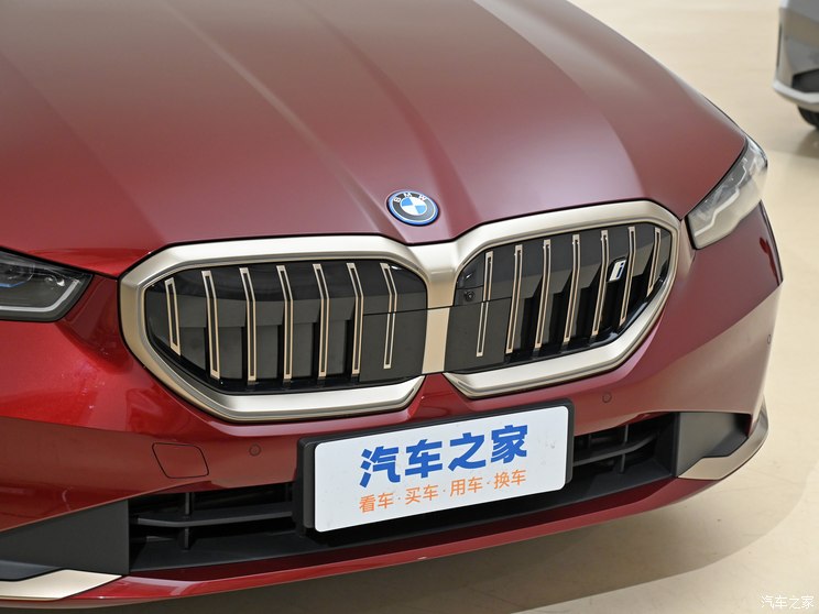 华晨宝马 宝马i5 2024款 eDrive 40L 豪华套装 华晨宝马 宝马i5 2024款 eDrive 40L 豪华套装