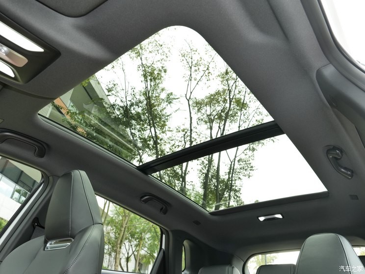 长安启源 长安启源Q05 2023款 插电式混合动力基本型 长安启源 长安启源Q05 2023款 插电式混合动力基本型