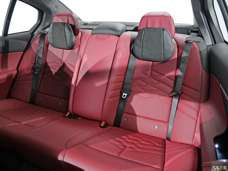 华晨宝马 宝马5系 2024款 530Li M运动套装 华晨宝马 宝马5系 2024款 530Li M运动套装