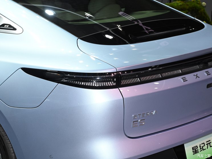 星途 星纪元 ES 2023款 Plus版 星途 星纪元 ES 2023款 Plus版