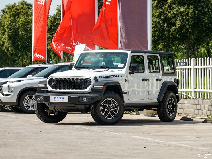 Jeep(进口) 牧马人 2024款 2.0T 罗宾汉四门版 Jeep(进口) 牧马人 2024款 2.0T 罗宾汉四门版