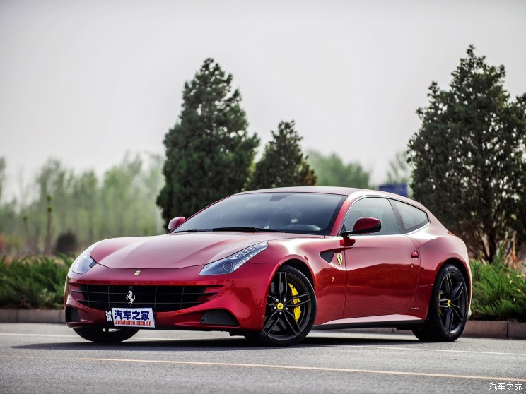 法拉利 法拉利FF 2012款 6.3L V12 法拉利 法拉利FF 2012款 6.3L V12