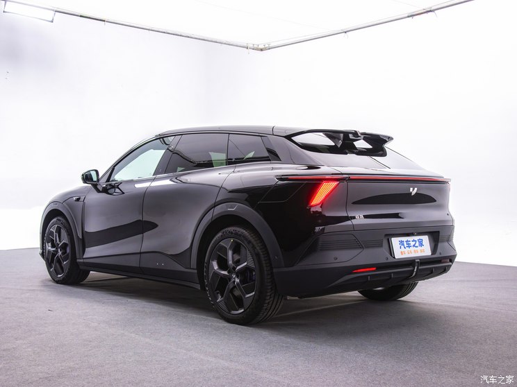 极越 极越01 2023款 Max 长续航 极越 极越01 2023款 Max 长续航