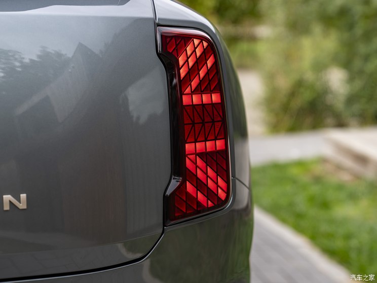 MINI MINI COUNTRYMAN 2024款 C MINI MINI COUNTRYMAN 2024款 C