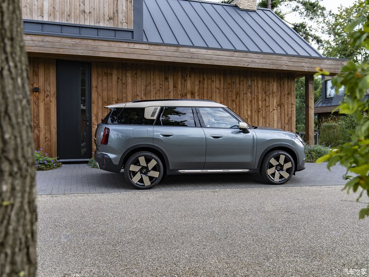 MINI MINI COUNTRYMAN 2024款 C MINI MINI COUNTRYMAN 2024款 C