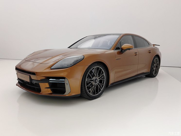 保时捷 Panamera新能源 2024款 Panamera Turbo E-Hybrid 4.0T 保时捷 Panamera新能源 2024款 Panamera Turbo E-Hybrid 4.0T