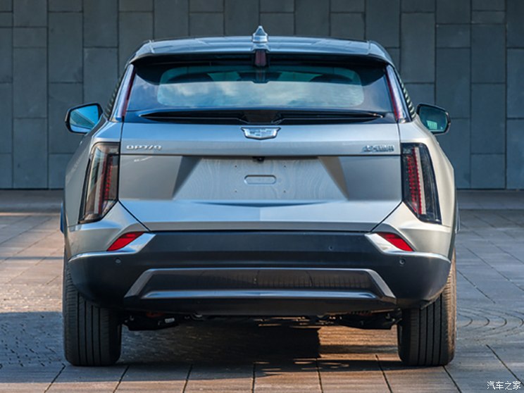 上汽通用凯迪拉克 IQ OPTIQ 2023款 180kw 上汽通用凯迪拉克 IQ OPTIQ 2023款 180kw