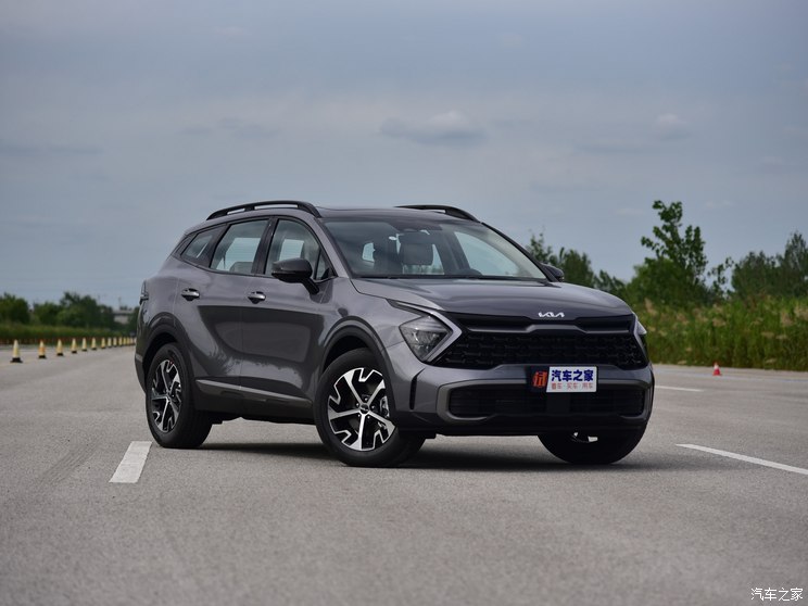 悦达起亚 狮铂拓界 2023款 2.0L HEV 两驱旗舰版 悦达起亚 狮铂拓界 2023款 2.0L HEV 两驱旗舰版