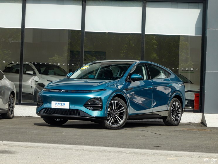 小鹏汽车 小鹏G6 2023款 700 四驱性能 Max 小鹏汽车 小鹏G6 2023款 700 四驱性能 Max