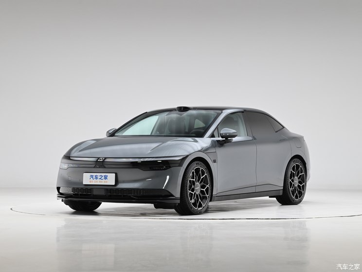 极氪 极氪007 2024款 双电机 磷酸铁锂 极氪 极氪007 2024款 双电机 磷酸铁锂