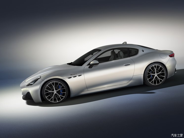 玛莎拉蒂 GranTurismo 2023款 3.0T Modena 玛莎拉蒂 GranTurismo 2023款 3.0T Modena