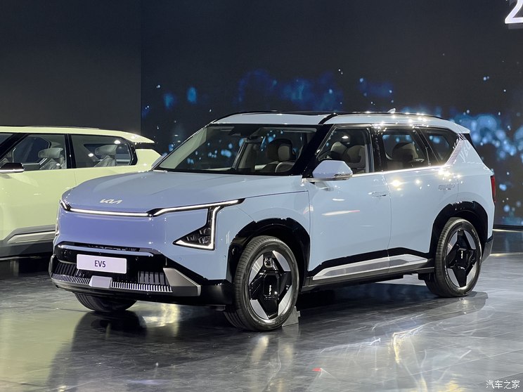 起亚(进口) 起亚EV5(进口) 2024款 基本型 起亚(进口) 起亚EV5(进口) 2024款 基本型