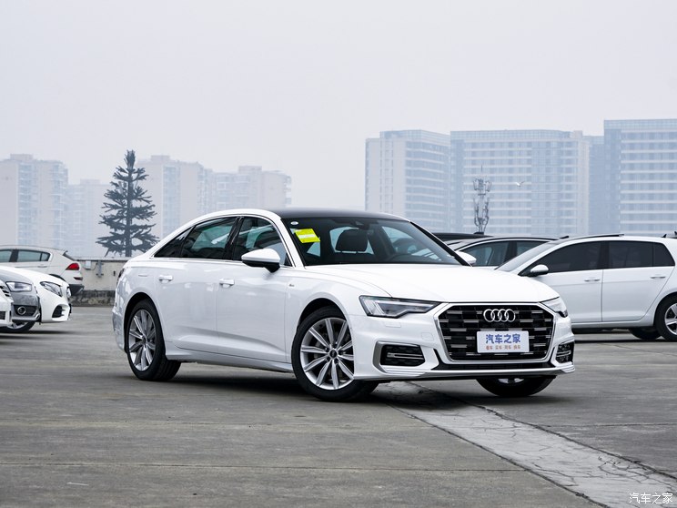 一汽奥迪 奥迪A6L 2024款 45 TFSI 臻选动感型 一汽奥迪 奥迪A6L 2024款 45 TFSI 臻选动感型