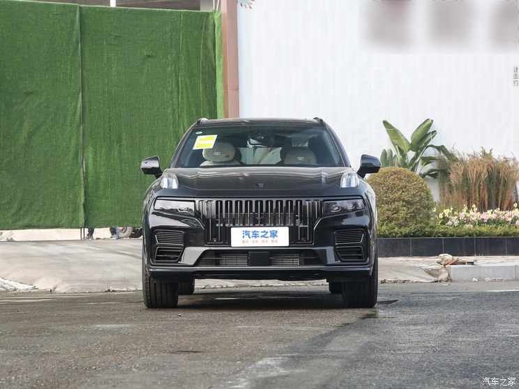 领克 领克09新能源 2024款 2.0TD EM-P HALO 六座 领克 领克09新能源 2024款 2.0TD EM-P HALO 六座