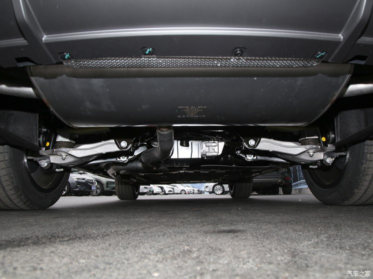 领克 领克09新能源 2024款 2.0TD EM-P HALO 六座 领克 领克09新能源 2024款 2.0TD EM-P HALO 六座