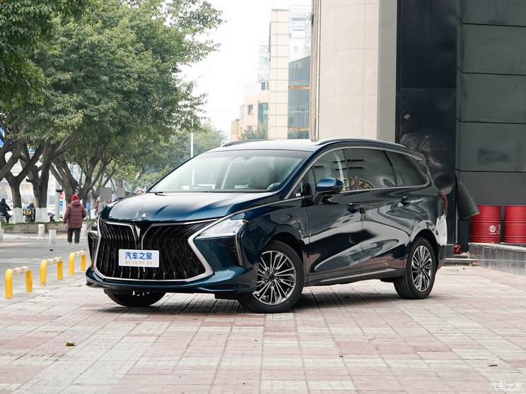 东风风行 风行游艇 2024款 1.5T DCT 观海版 东风风行 风行游艇 2024款 1.5T DCT 观海版