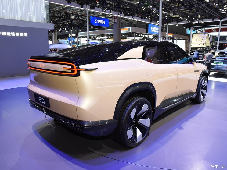 长安汽车 长安CD701 2022款 概念版 长安汽车 长安CD701 2022款 概念版