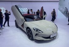 售36.58万 MG Cyberster四驱红篷版上市-鹏城车网