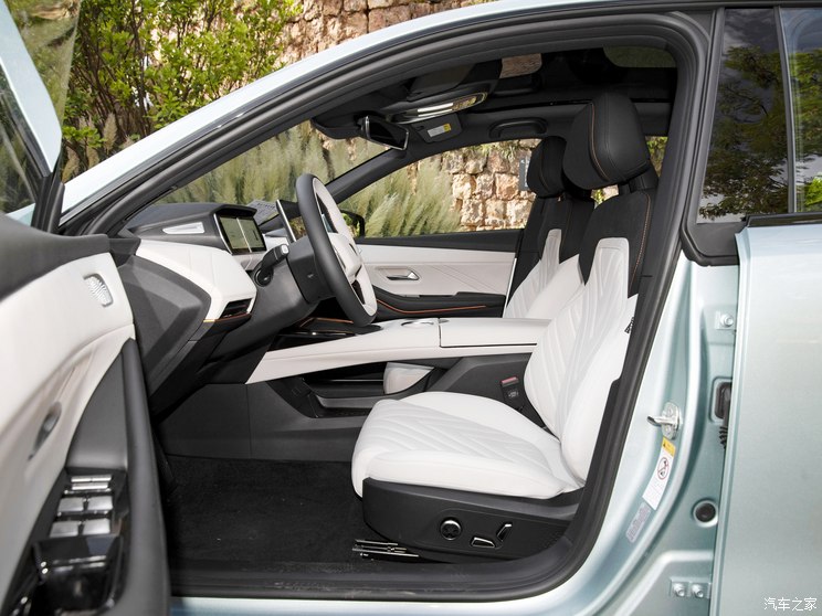 深蓝汽车 深蓝SL03 2023款 705MAX纯电版 深蓝汽车 深蓝SL03 2023款 705MAX纯电版