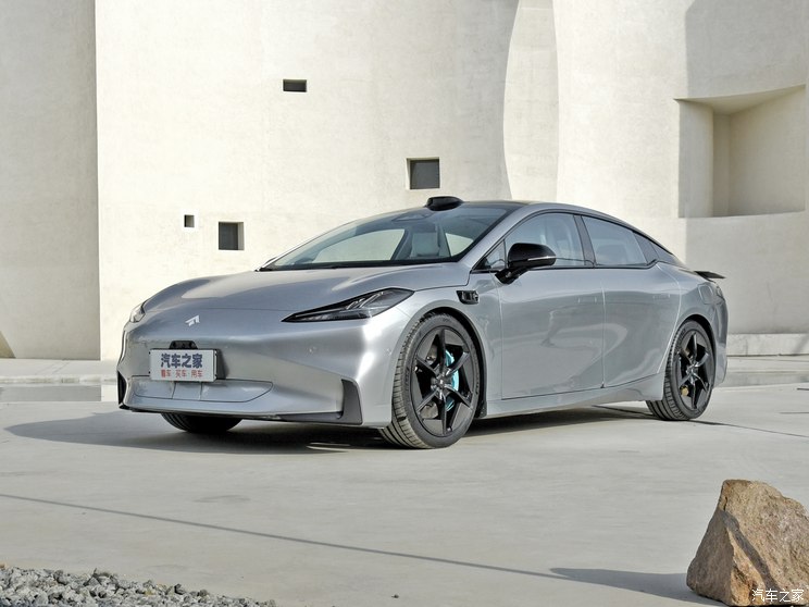 埃安 昊铂GT 2023款 710后驱超充七翼版 埃安 昊铂GT 2023款 710后驱超充七翼版