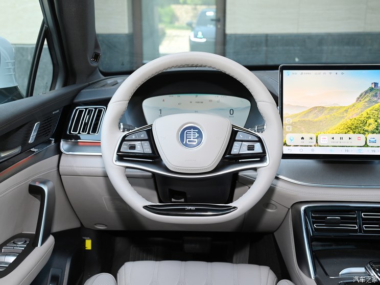 比亚迪 唐新能源 2024款 EV 冠军版 730KM 尊享型 比亚迪 唐新能源 2024款 EV 冠军版 730KM 尊享型