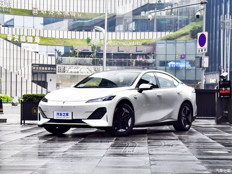 深蓝汽车 深蓝SL03 2023款 SL03i 705MAX纯电版 深蓝汽车 深蓝SL03 2023款 SL03i 705MAX纯电版