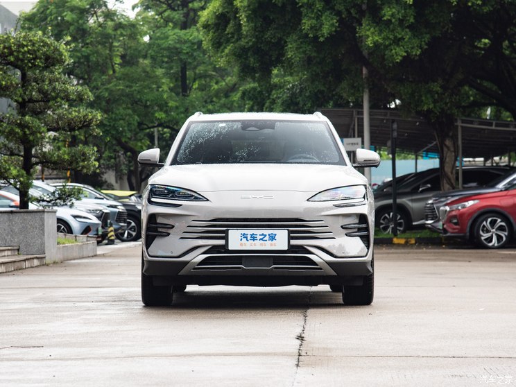 比亚迪 宋PLUS新能源 2023款 冠军版 DM-i 110KM 旗舰PLUS 比亚迪 宋PLUS新能源 2023款 冠军版 DM-i 110KM 旗舰PLUS