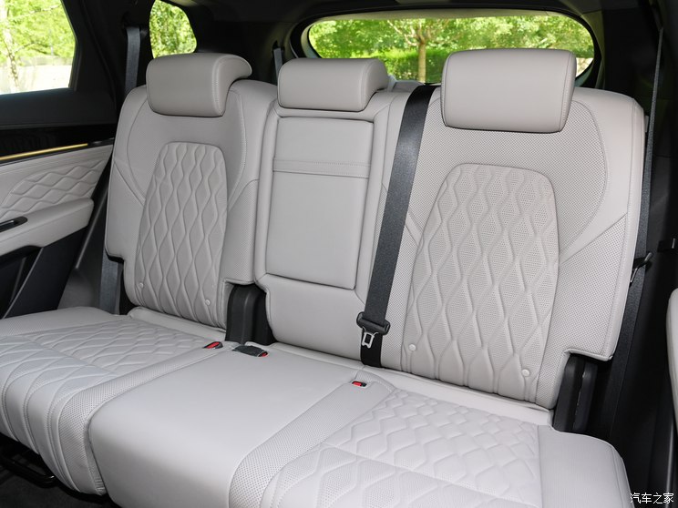 比亚迪 唐新能源 2024款 EV 冠军版 730KM 尊享型 比亚迪 唐新能源 2024款 EV 冠军版 730KM 尊享型